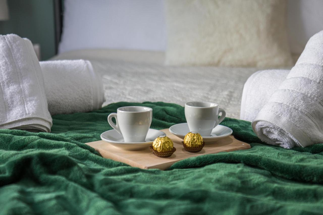 Couples Retreat, Fully Equipped Studio/ Loutraki Beach 아파트 외부 사진